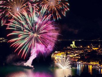 Hiking in Val di Sogno and Malcesine Hiking in Val di Sogno and Malcesine