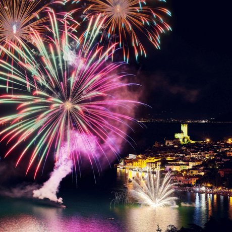 Hotel sul Lago di Garda con piscina: le nostre immagini Hotel sul Lago di Garda con piscina: le nostre immagini