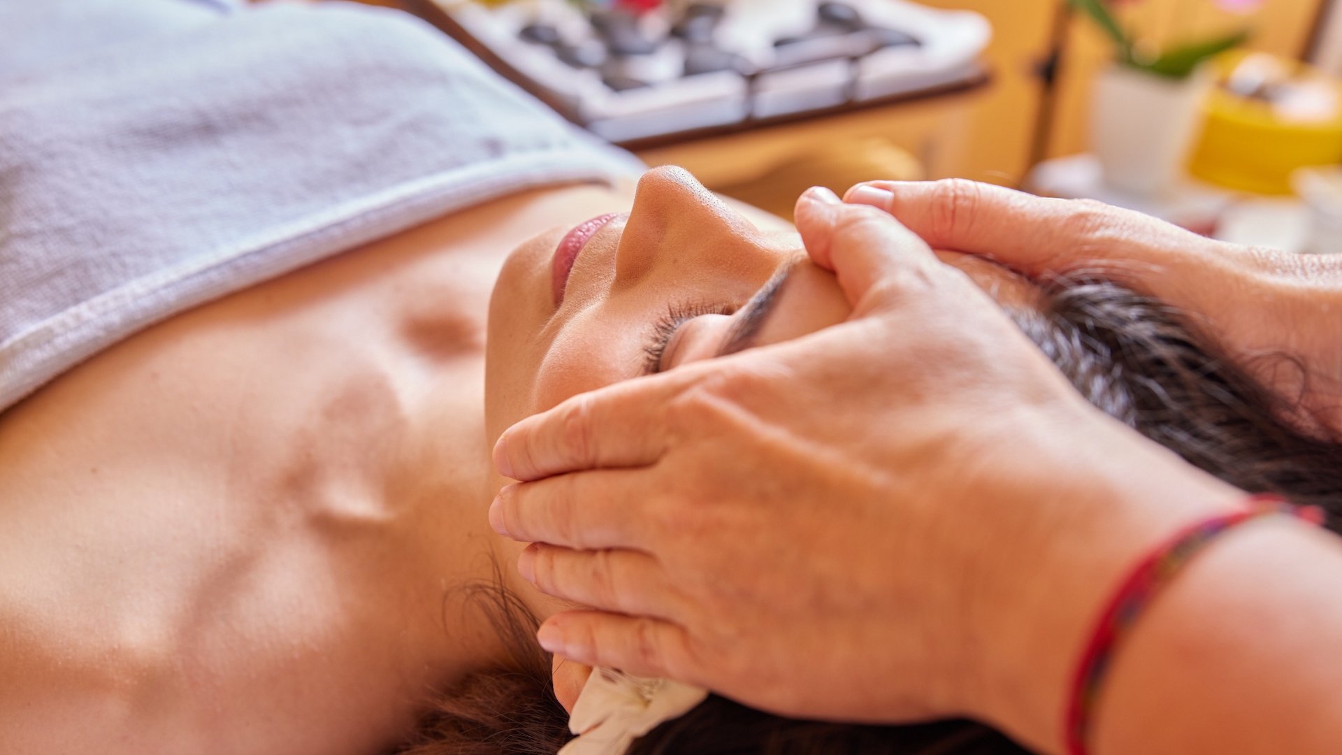 Spa hotel sul Lago di Garda: trattamenti e massaggi Spa hotel sul Lago di Garda: trattamenti e massaggi