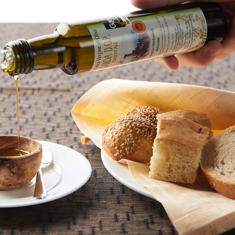 Hotel sul Lago di Garda con piscina: le nostre immagini Hotel sul Lago di Garda con piscina: le nostre immagini