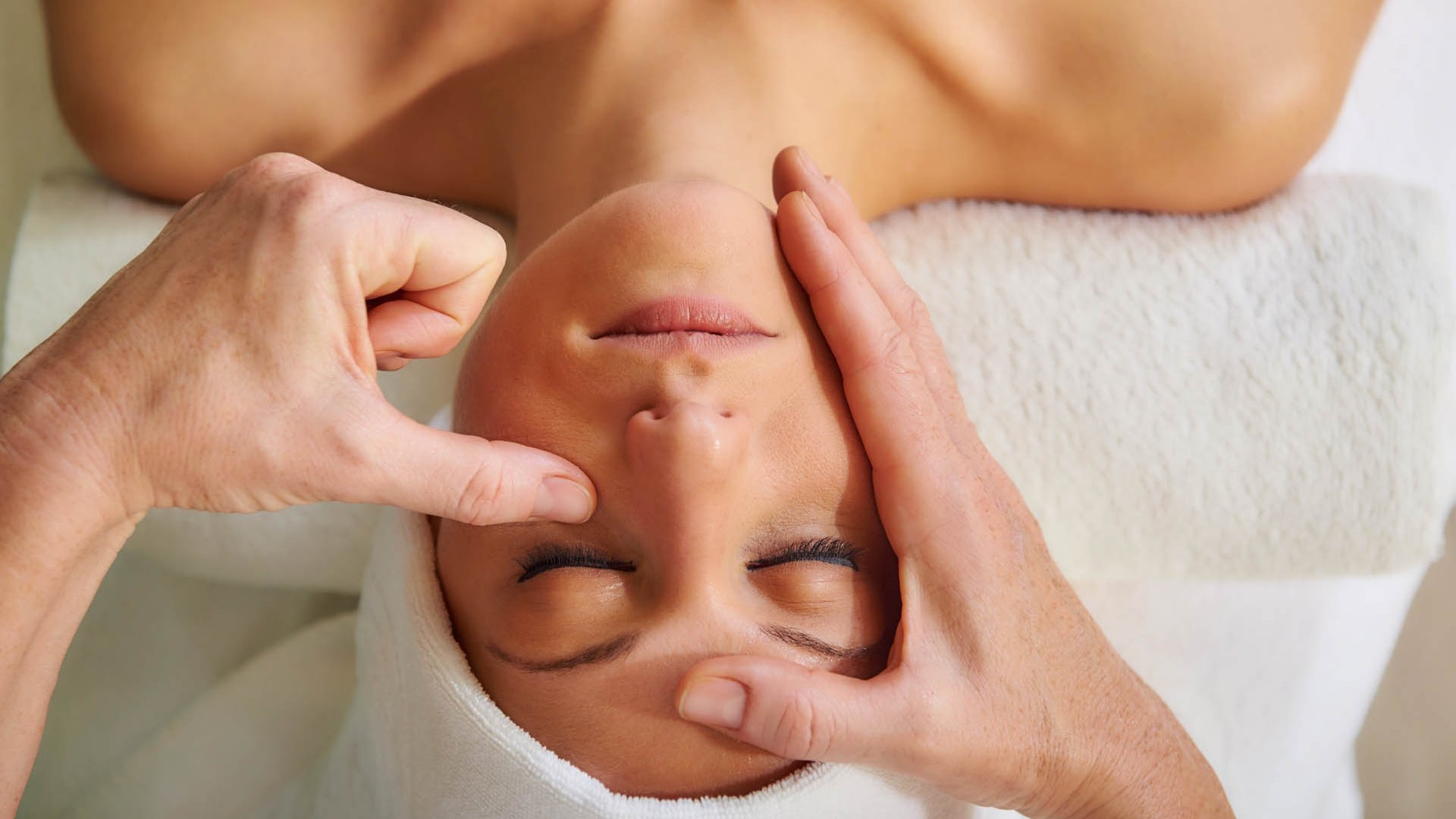 Spa hotel sul Lago di Garda: trattamenti e massaggi Spa hotel sul Lago di Garda: trattamenti e massaggi