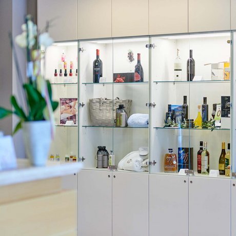 Hotel sul Lago di Garda con piscina: le nostre immagini Hotel sul Lago di Garda con piscina: le nostre immagini