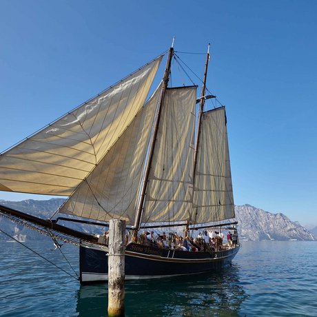 Hotel sul Lago di Garda con piscina: le nostre immagini Hotel sul Lago di Garda con piscina: le nostre immagini