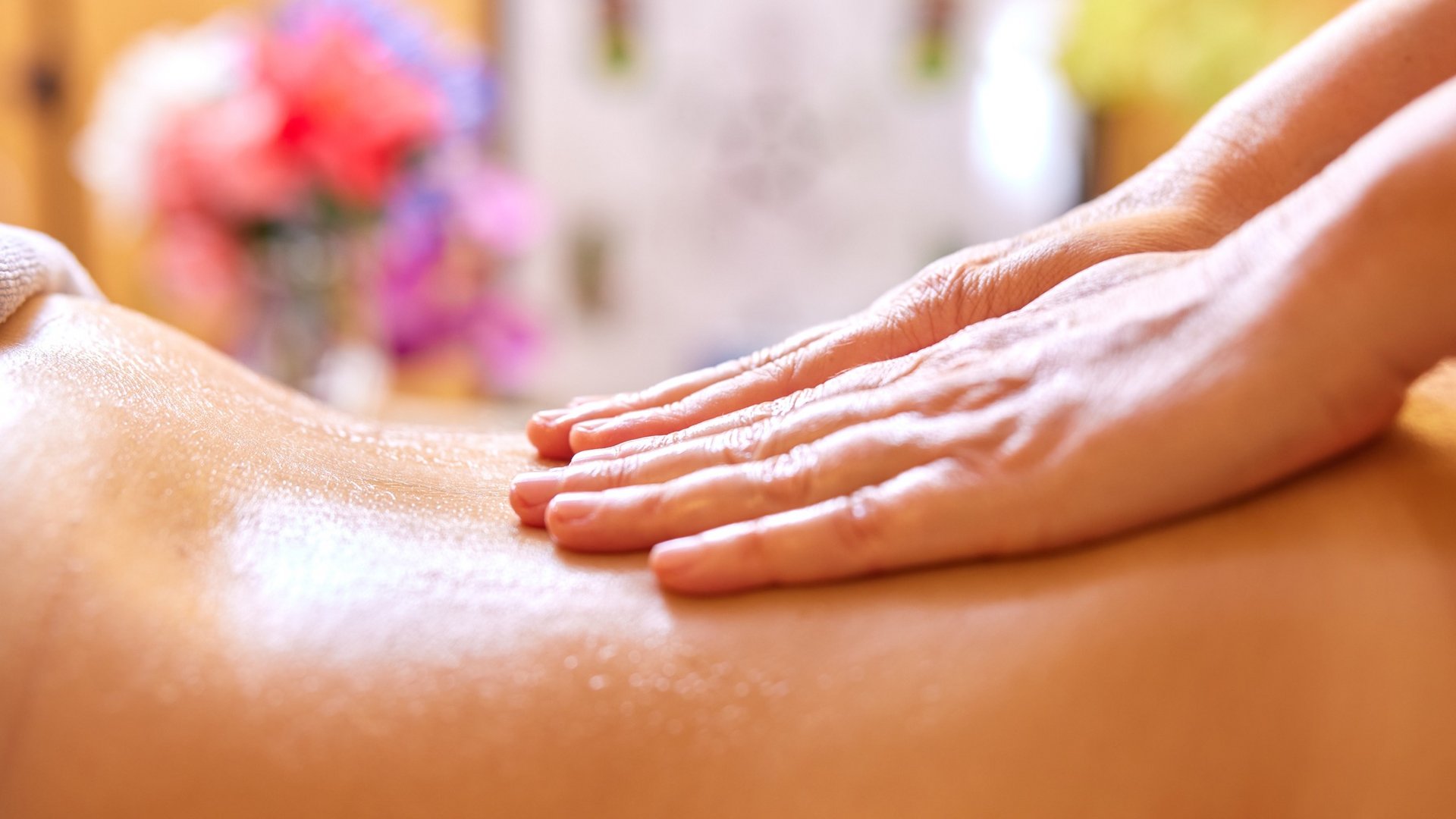 Spa hotel sul Lago di Garda: trattamenti e massaggi Spa hotel sul Lago di Garda: trattamenti e massaggi