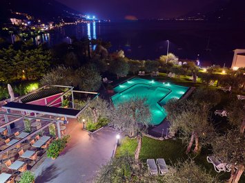 Hotel with spa on Lake Garda: much-loved relaxation! Hotel with spa on Lake Garda: much-loved relaxation!